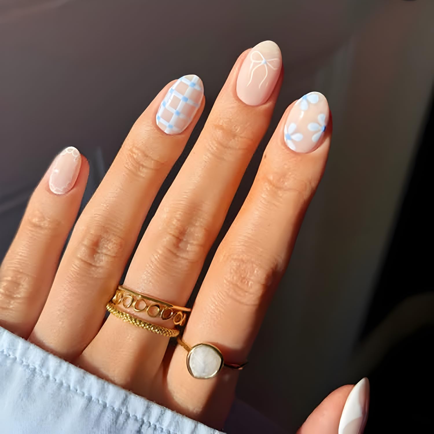 Tnbuokas 24-piece press-on nails set for versatile nail art.