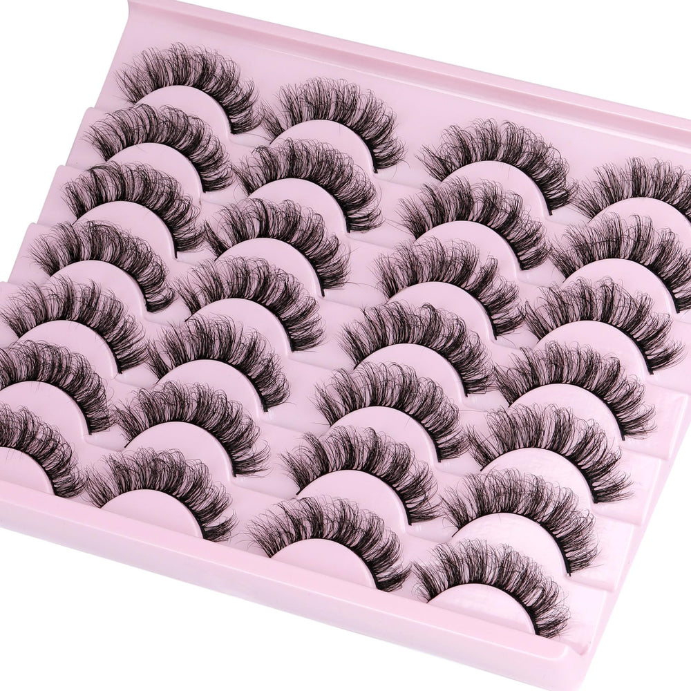 TNFVLONEINS lashes on eye natural look suitable for work or date nights.