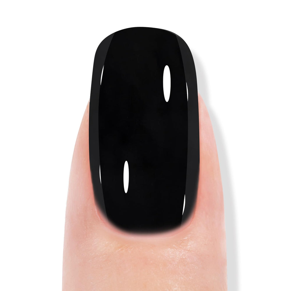 TOMICCA glossy black finish on nails suits bold everyday style