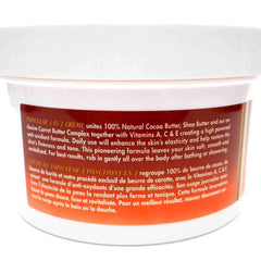 Topiclear 3 in 1 Creme texture closeup shows rich but light blend for smooth skin