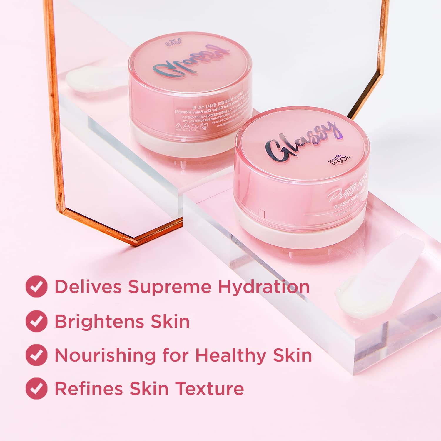 Touch in Sol pore-minimizing texture close-up for smoother pores