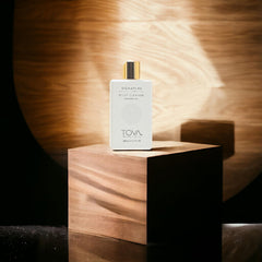 Cornflower extract enhances gentle hydration in Tova Signature shower gel.