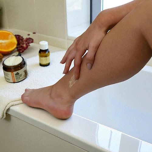 Organic jojoba oil herb-infused formula from Trail's End