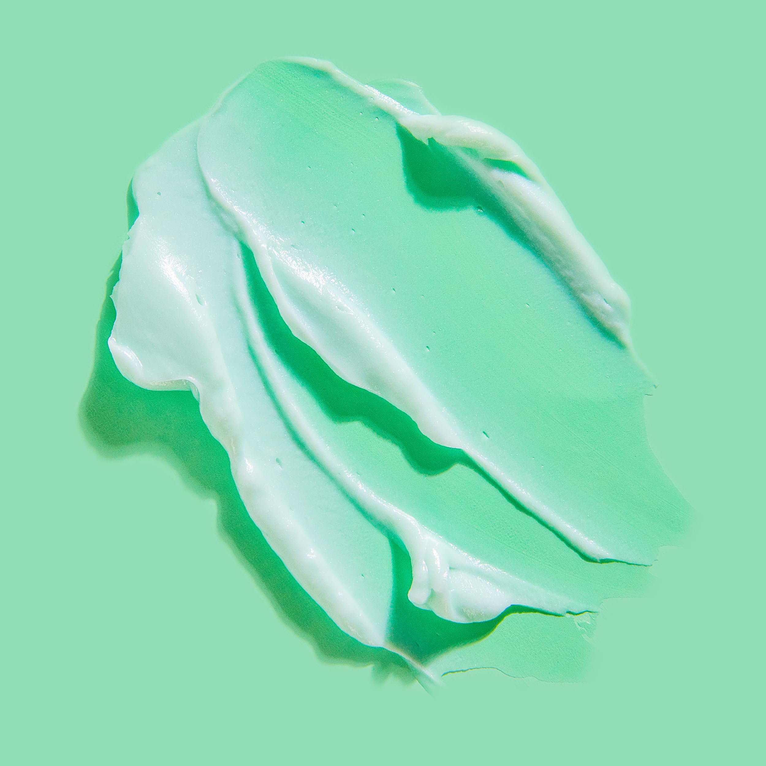 Tree Hut Enchanting Emerald ingredients emphasize shea butter for deep moisture.