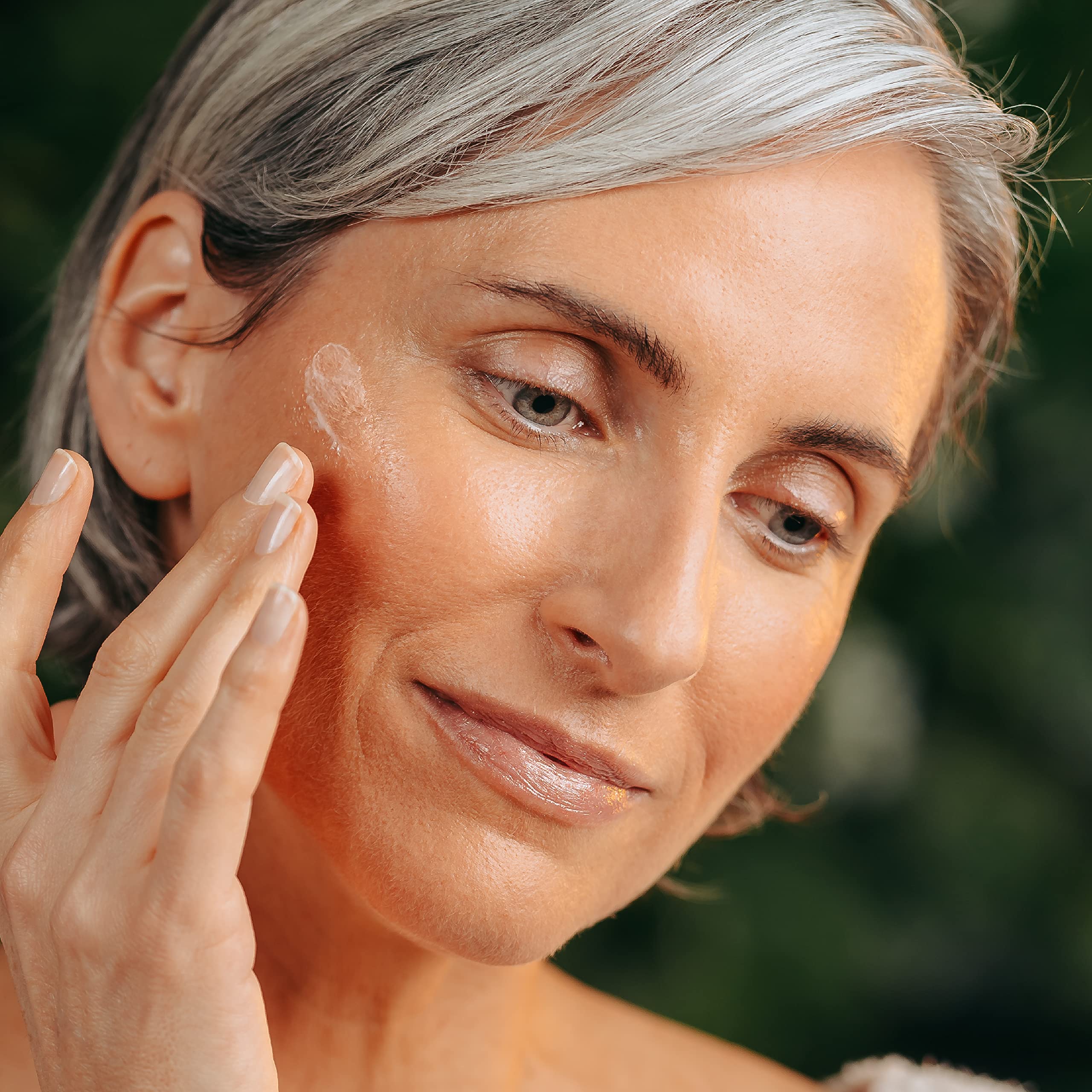 Tree of Life Beauty Moisturizer ingredients scene suggests soothing botanicals