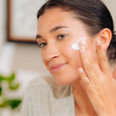 Label on Tree of Life Beauty Moisturizer highlights gentle, hypoallergenic formula.