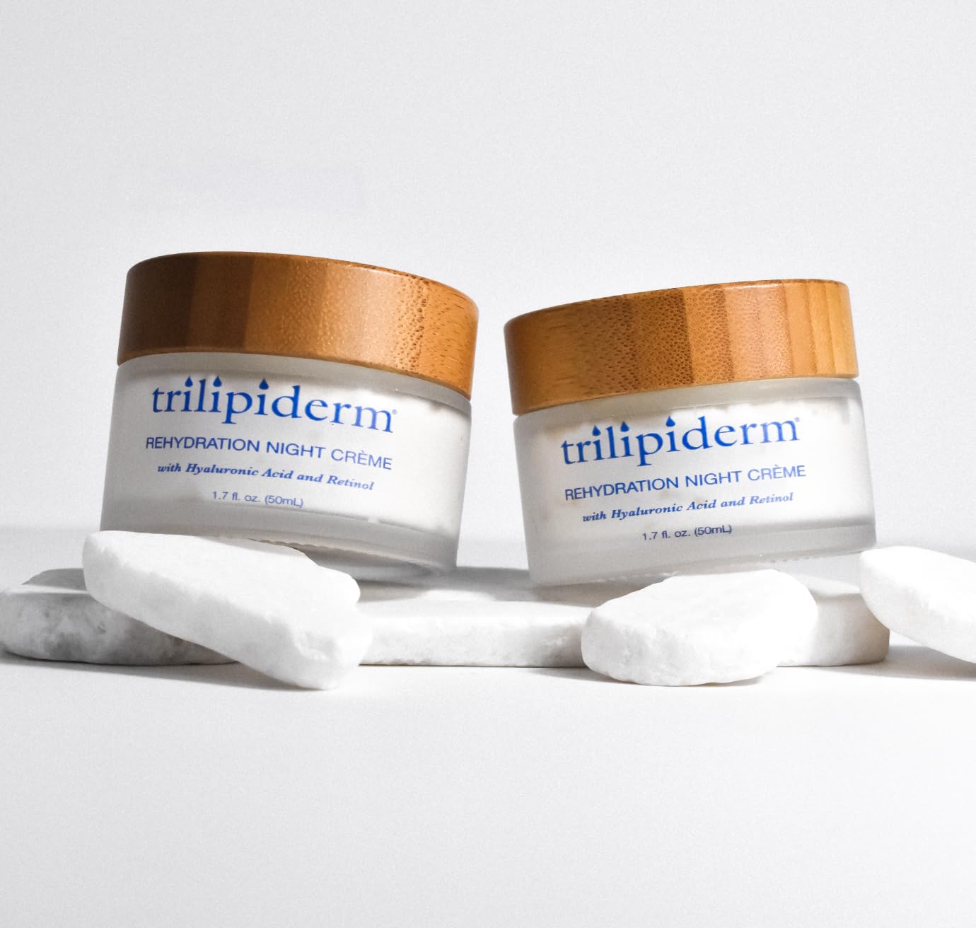 Trilipiderm Neck-area application suggests targeted nighttime care