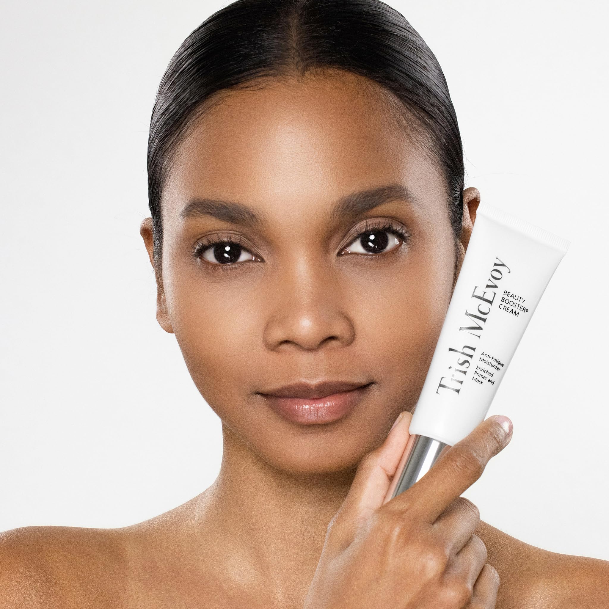 Trish McEvoy Beauty Booster Cream radiance on skin after application