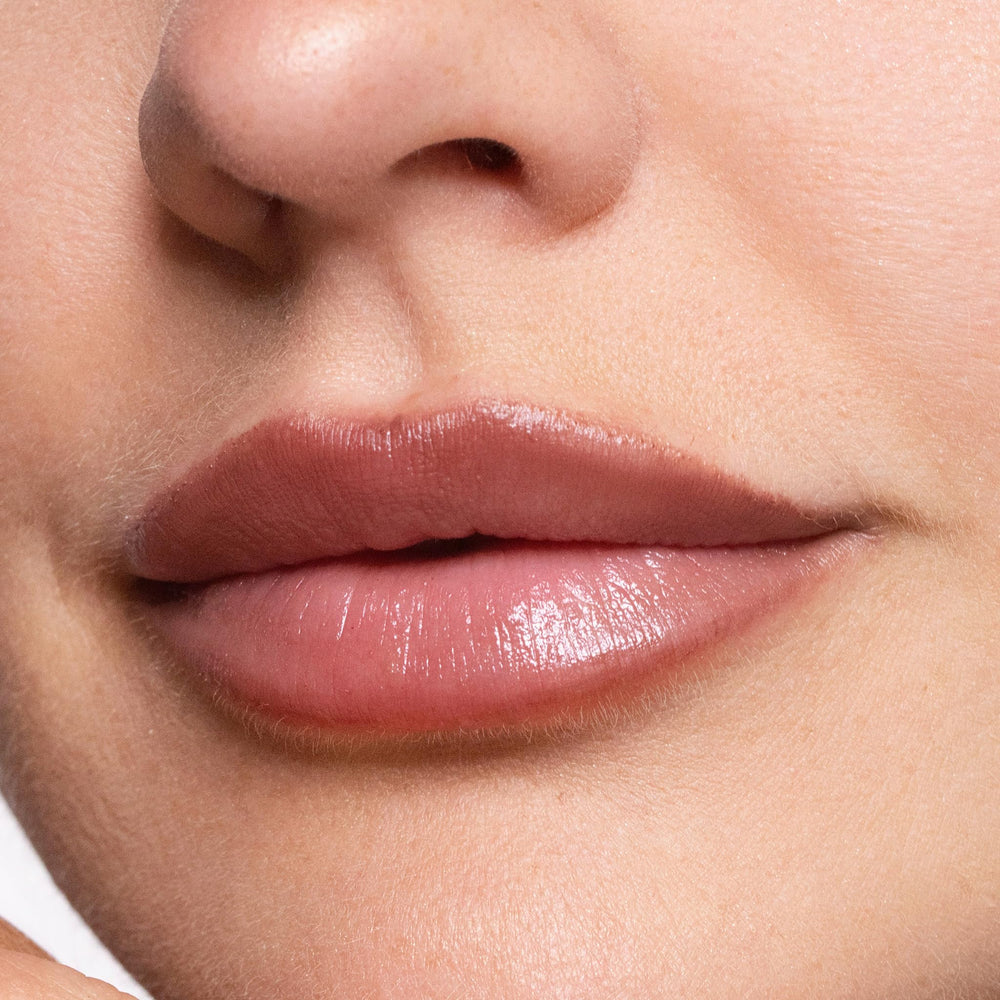 Trish McEvoy Shape & Enhance Lip Liner Bold lip edge detail for crisp definition