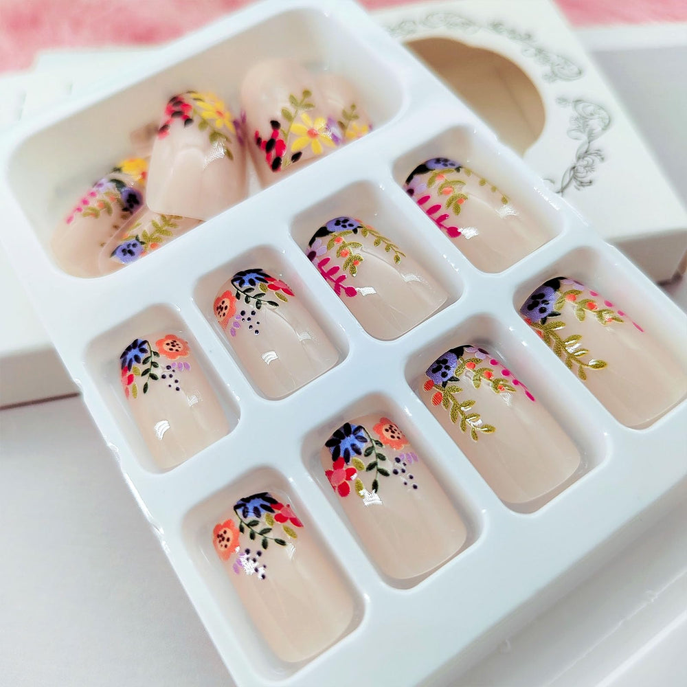 TUZANDW 24-piece nail set provides assorted sizes for precise fit.