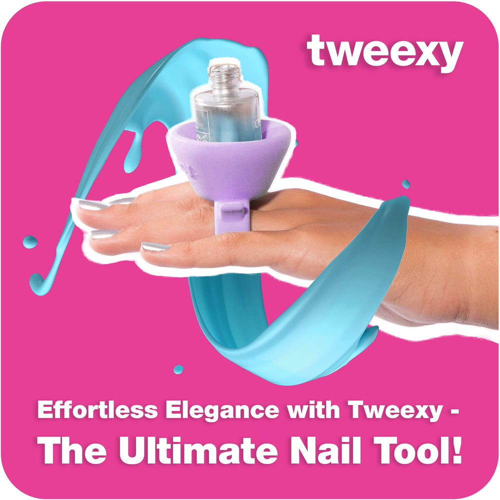 Tweexy Lilac Dreams travel-friendly nail polish holder for color on the go.