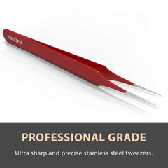 Tweezees pointed-tip tweezers deliver clean grips for splinter removal and delicate grooming.