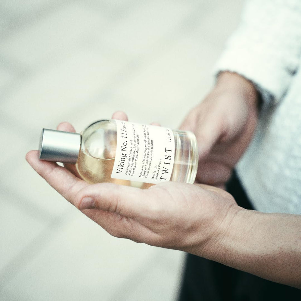 Twist Viking No. 11 label closeup shows vegan formula and clean ingredients