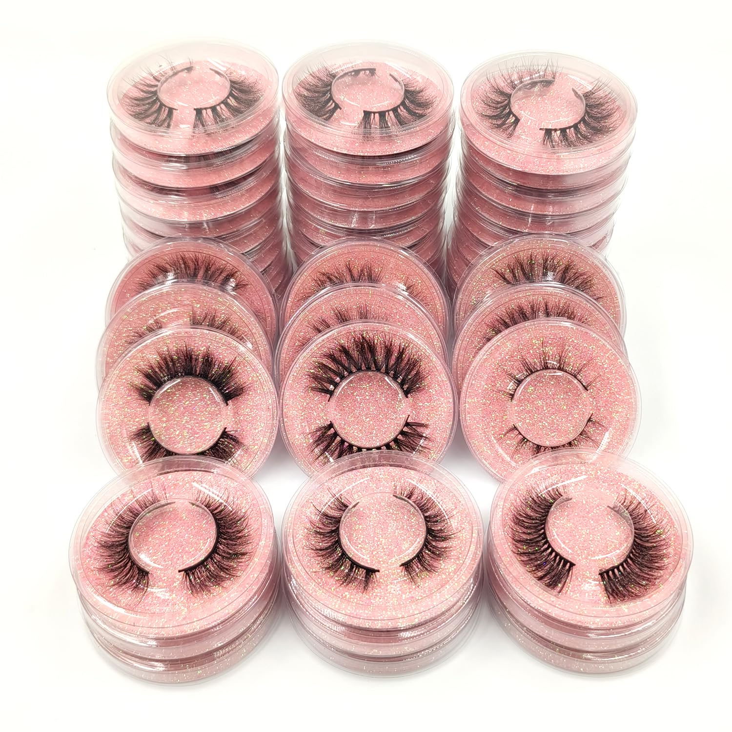 U-Hotmi Fales Eyelashes 50-pair box for versatile daily to party looks.