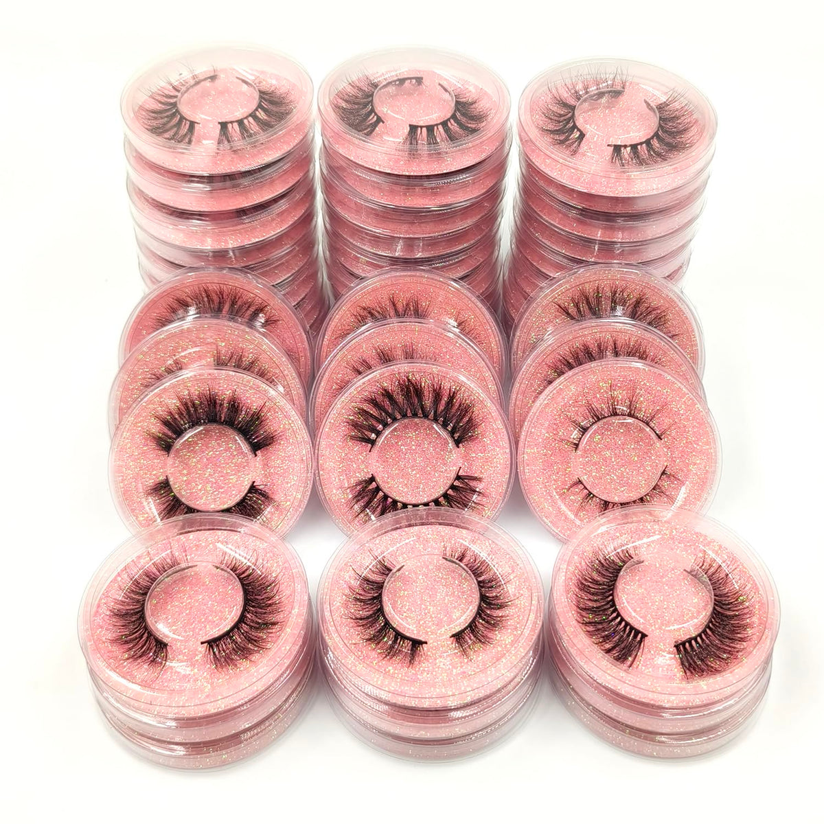 U-Hotmi Fales Eyelashes 50-pair box for versatile daily to party looks.