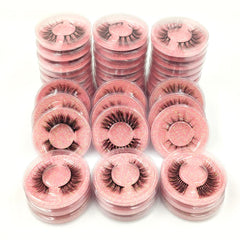 U-Hotmi Fales Eyelashes 50-pair box for versatile daily to party looks.