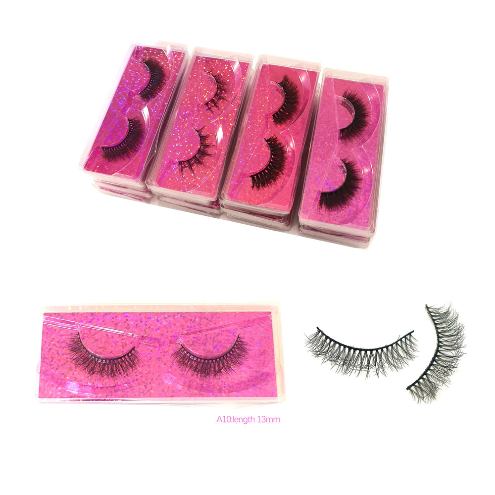 U-Hotmi lashes in plastic box with shiny base card inside