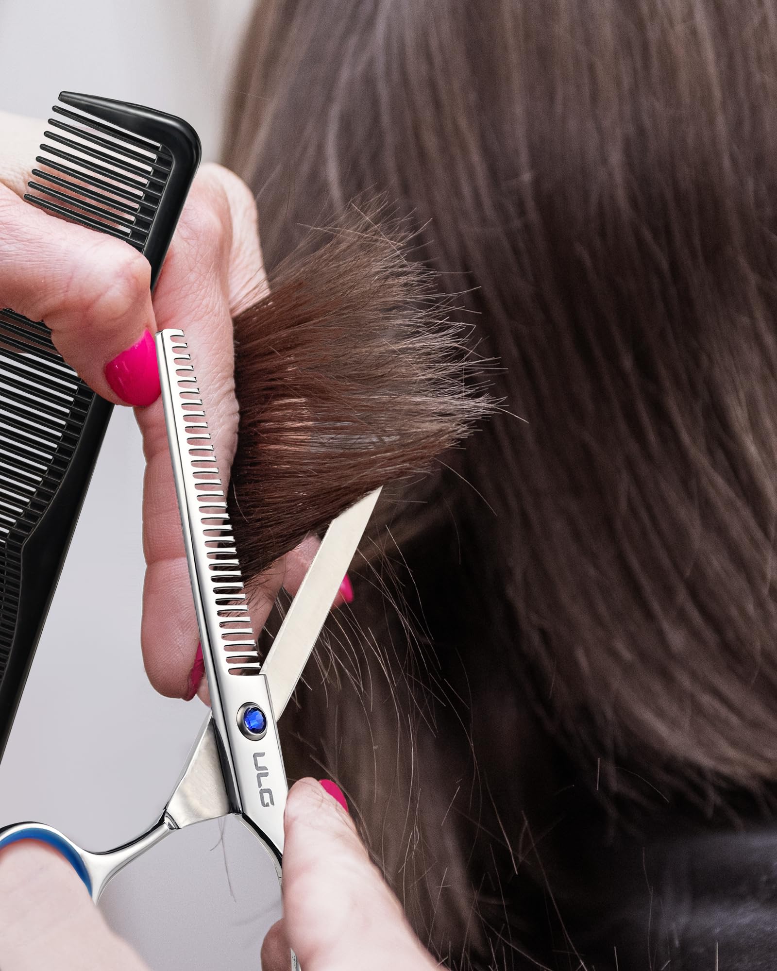 ULG professional hair salon kit designed for barbers and stylists in busy settings.