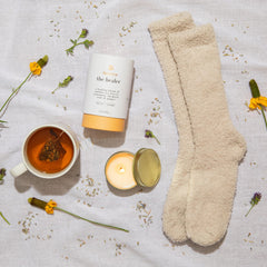 Unboxme Gifts Lemon Ginger Tea Set invites soothing, comforting sips.