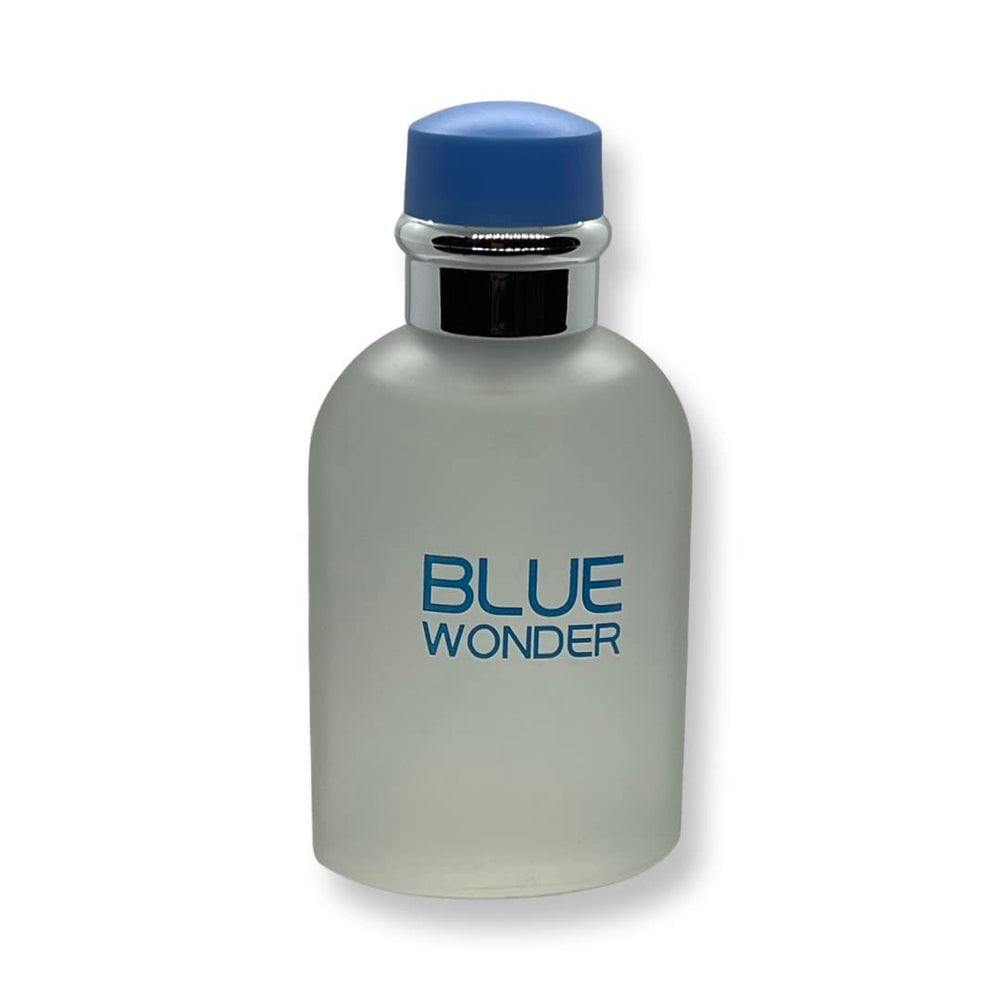 United Scents Blue Wonder bottle side profile highlighting sleek design and balance.