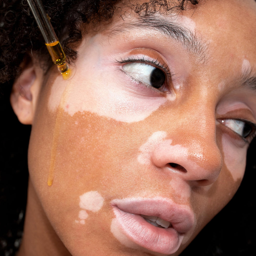 UPCIRCLE sea buckthorn keeps skin supple and hydrated through day and night.