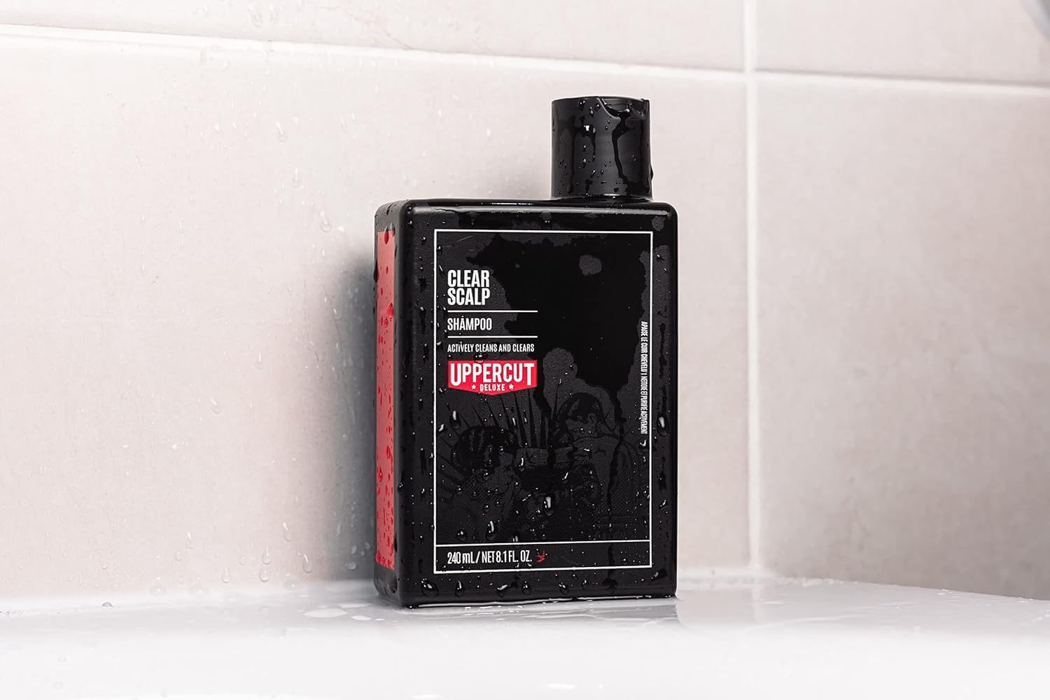 UPPERCUT DELUXE Clear Scalp Shampoo lather and application shown for daily use