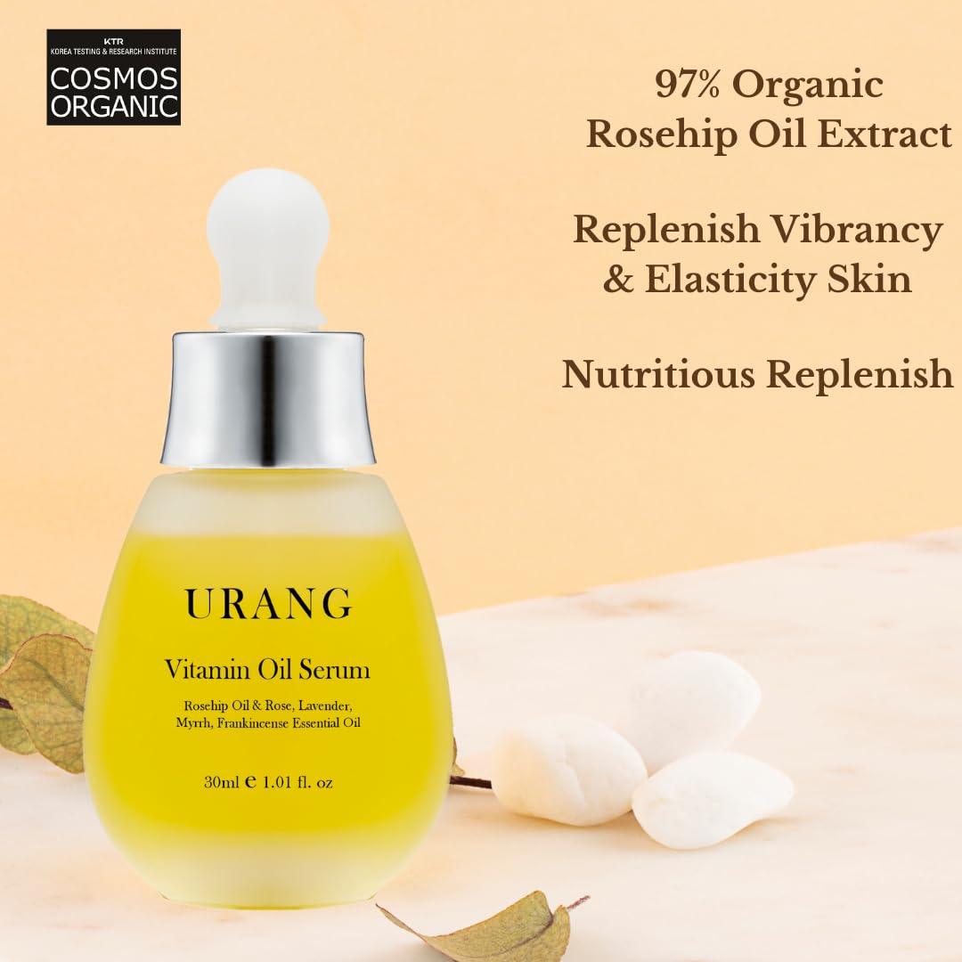 URANG Vitamin Oil Serum texture shown during application for a dewy finish.