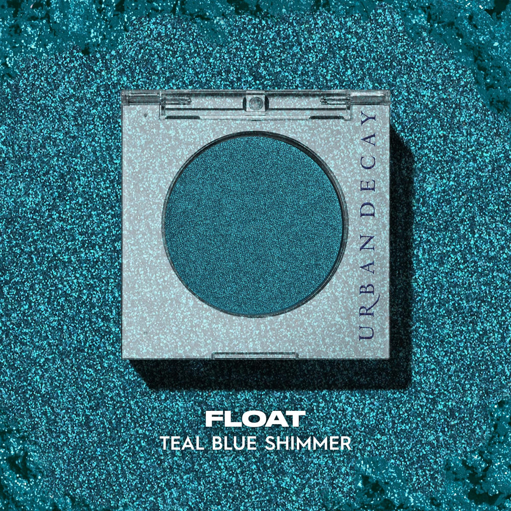 Urban Decay 24/7 Longwear Eyeshadow Single Float teal blue shimmer blends smoothly.