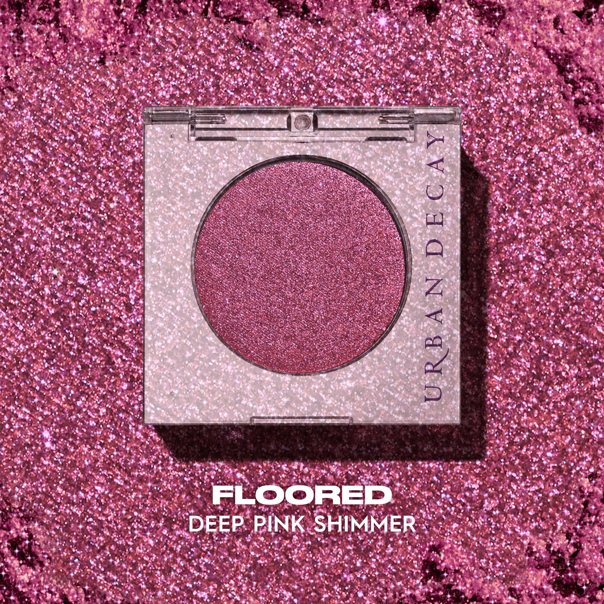 Urban Decay 24/7 Eyeshadow Single finger application gives maximum payoff.