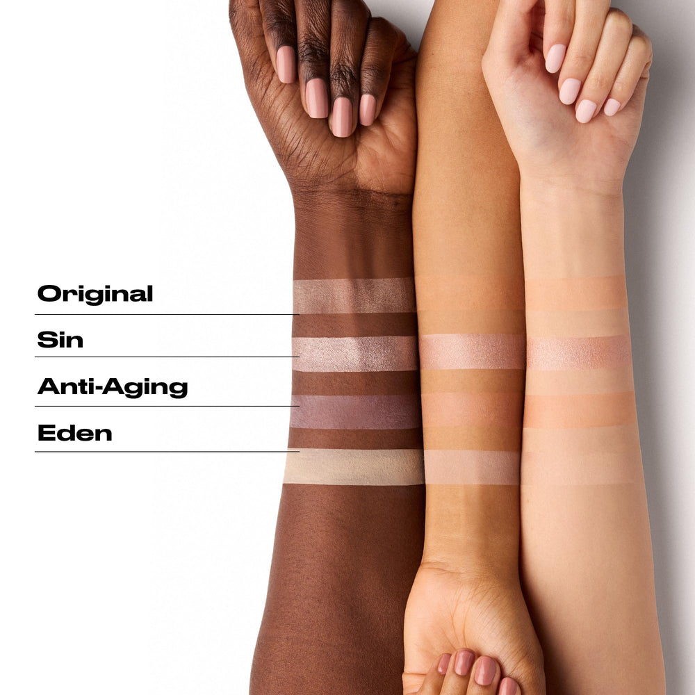 Urban Decay precision wand enables controlled, precise primer placement.