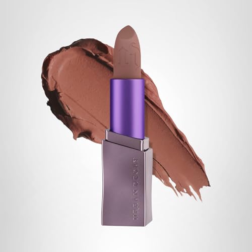 Urban Decay Vice Hydrating Lipstick Horchata on lips shows comfortable hydration
