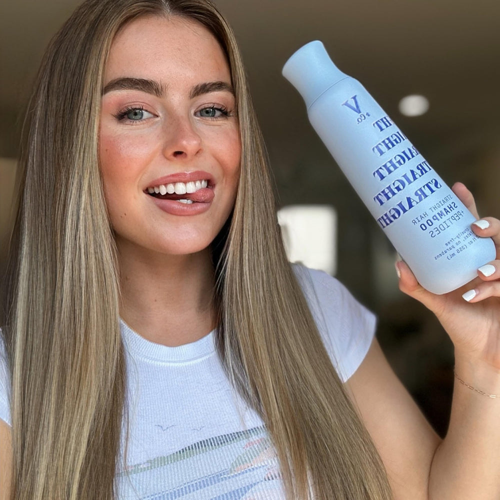 V&Co Straight Hair Conditioner light-weight texture for easy application.