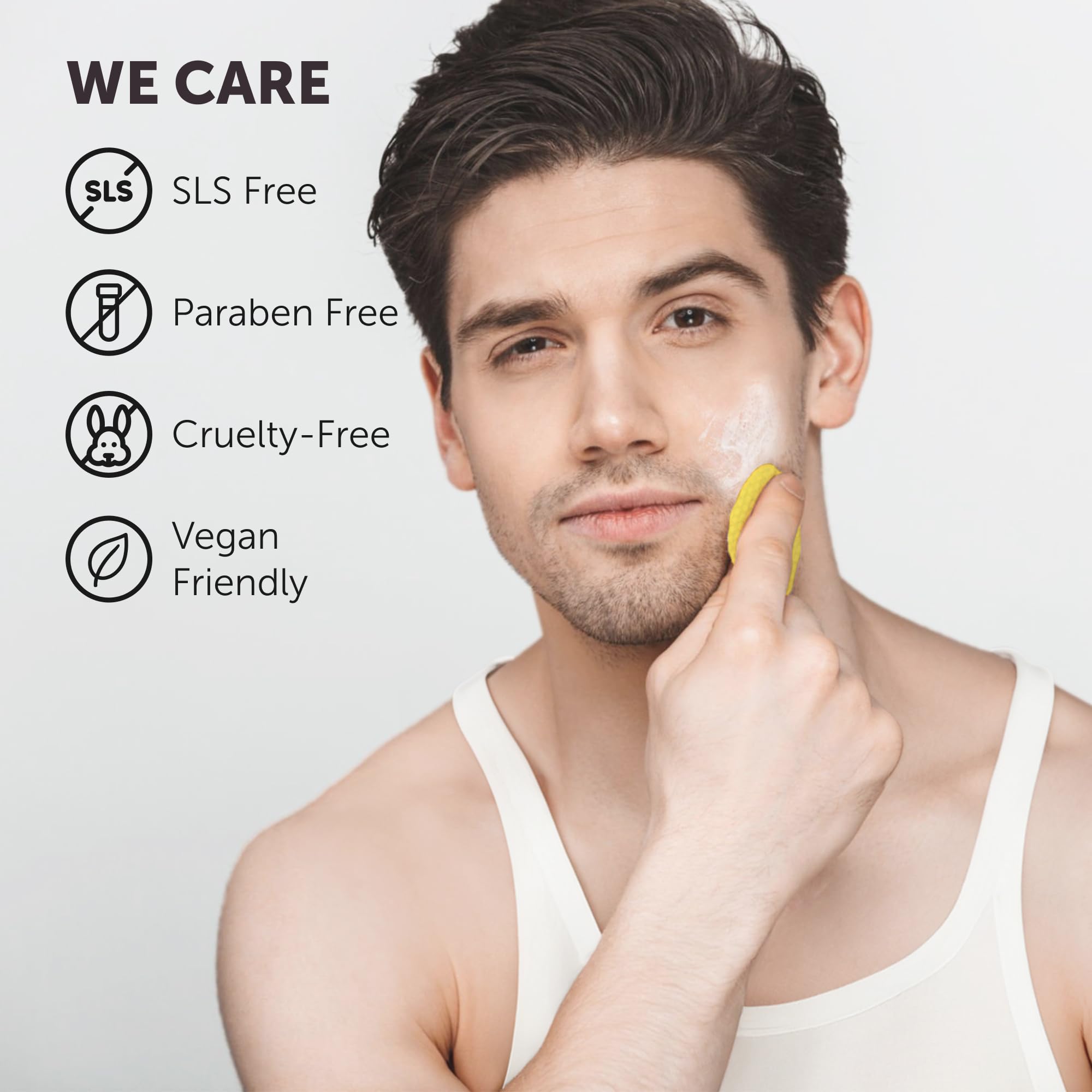 VALITIC Turmeric Kojic Pads back panel detail highlights key ingredients.
