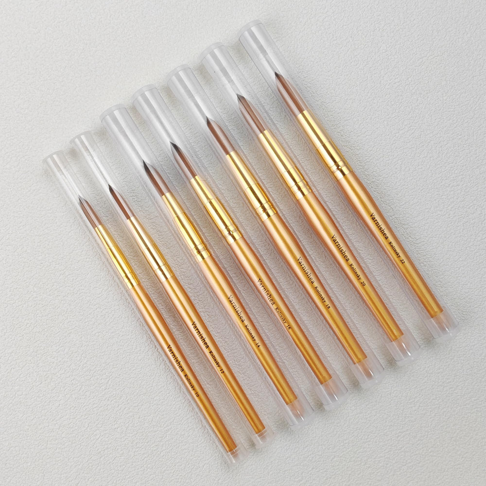 varnishea care-ready brush stored dry to maintain hair quality