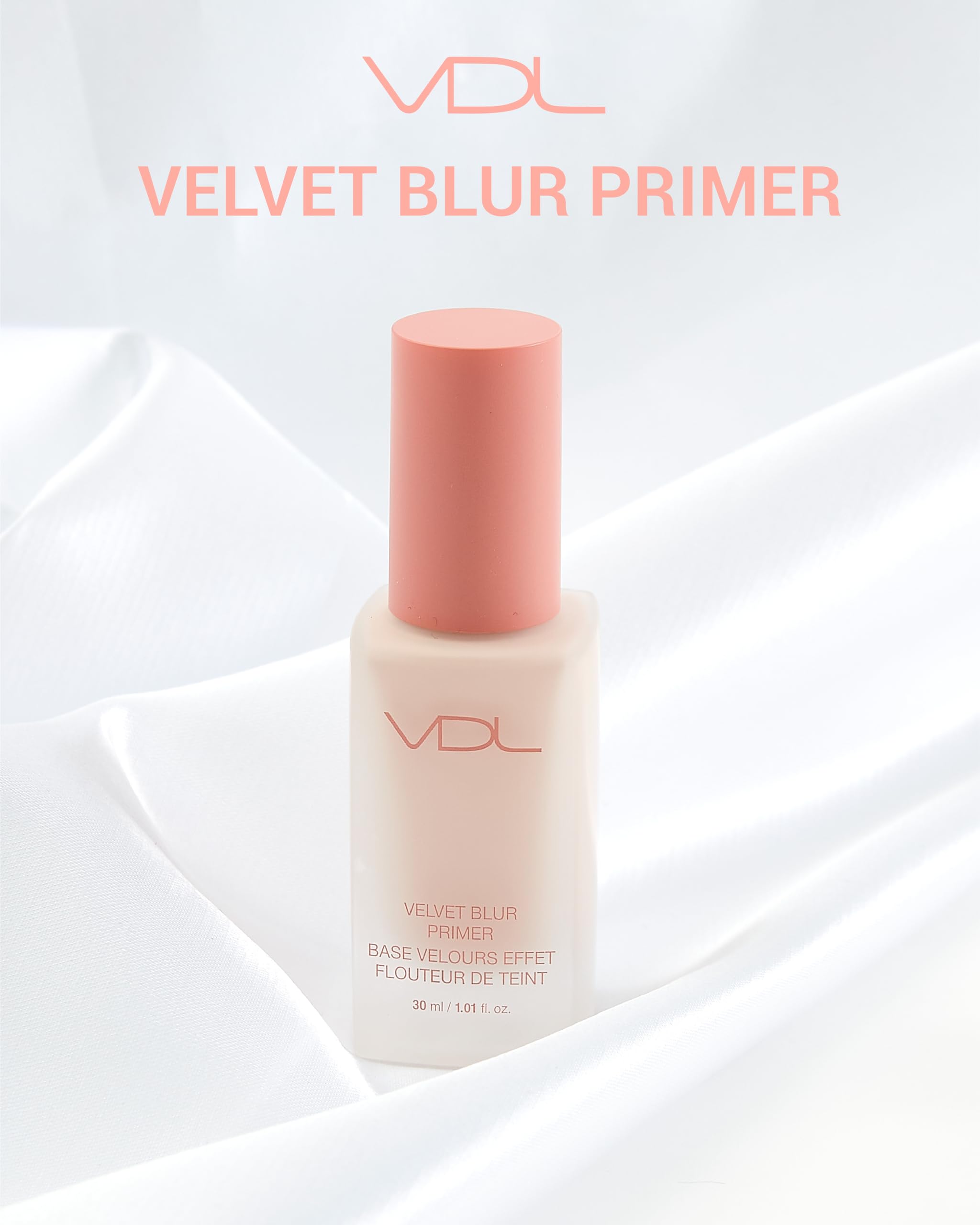 VDL Velvet Blur Primer texture is creamy and quick-absorbing
