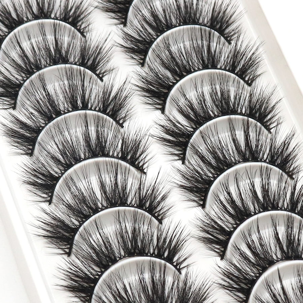 Veleasha Lashes close-up of voluminous criss-cross pattern for dramatic style.
