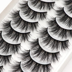 Veleasha Lashes side view showing lightweight band for comfortable wear.