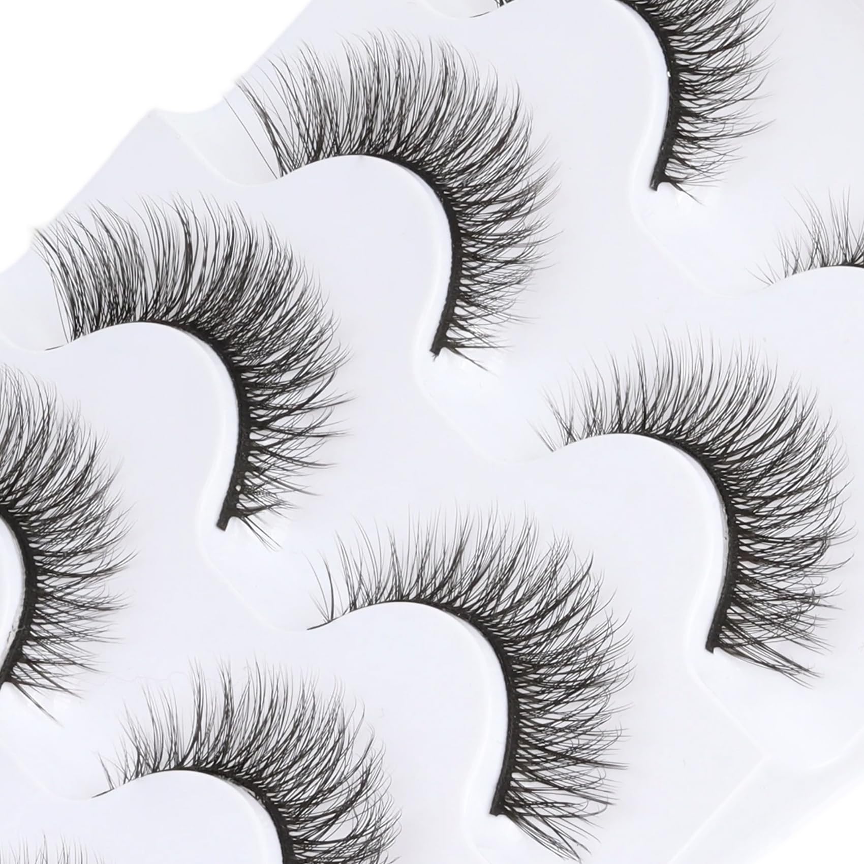 Veleasha Lashes Ideal for parties or nights out.