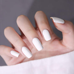 VENALISA LED lamp curing nails in 90 to 120 seconds