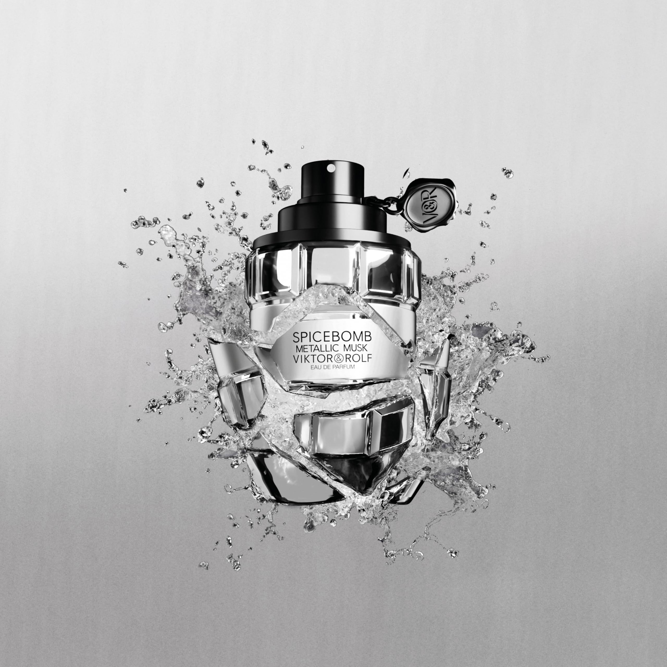 Spicebomb Metallic Musk bottle shown for bold, lasting impression