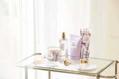 Lotion paired with body mist for long-lasting floral-warm aroma.