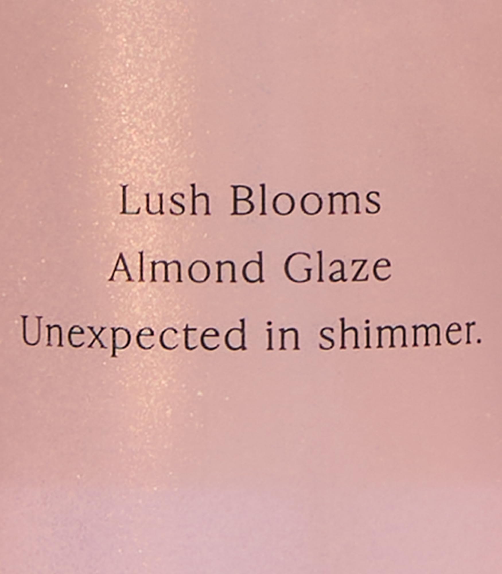 Soft blooms and almond glaze notes create a wearable, mood-lifting scent.