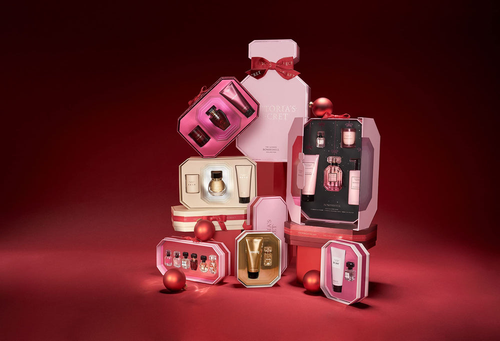 Victoria's Secret Very Sexy luxe packaging close-up conveys elegance and premium gifting appeal.