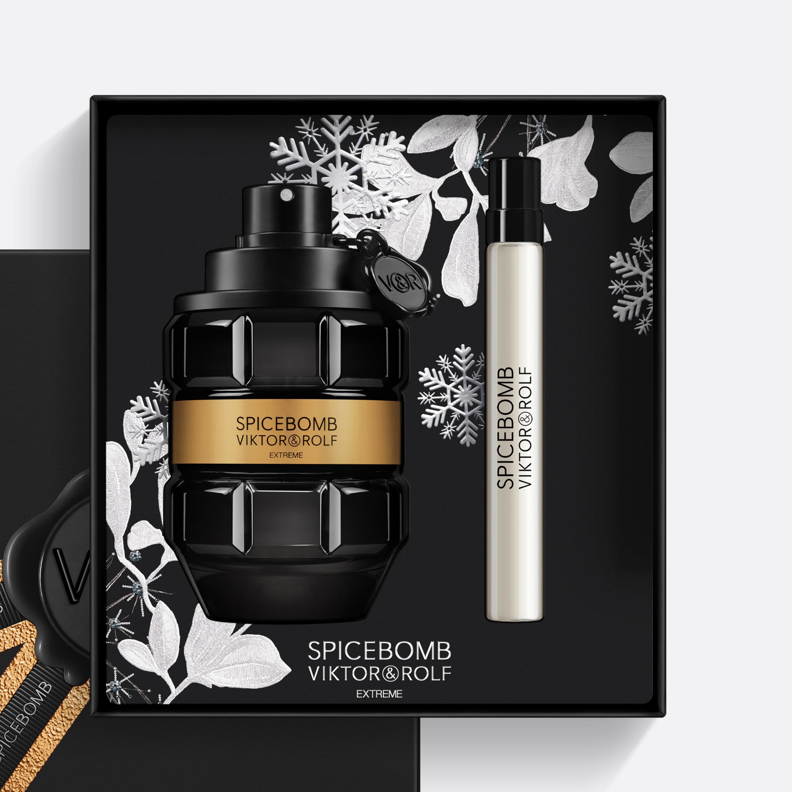 Viktor&Rolf Spicebomb Extreme set displays 3 oz and 0.3 oz bottles.