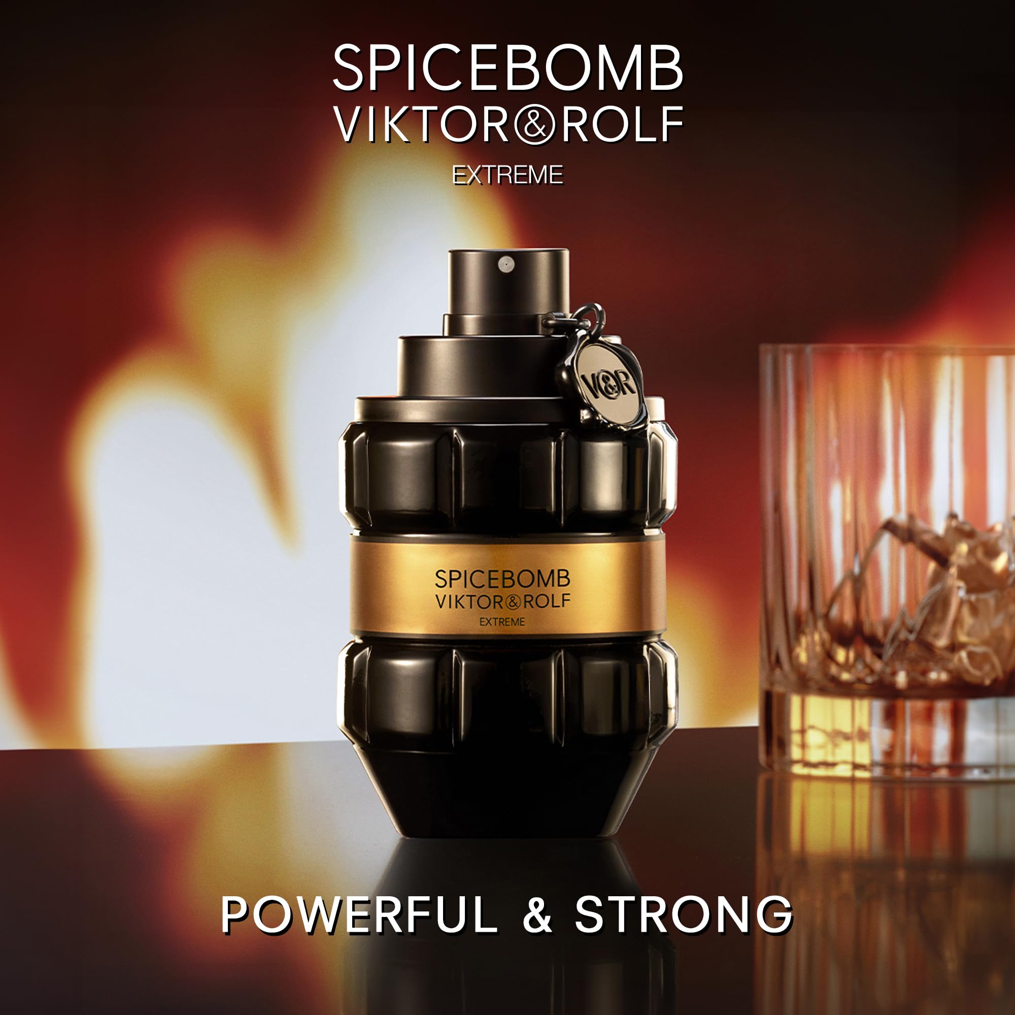 Viktor&Rolf Spicebomb Extreme travel-size spray for on-the-go refinement.
