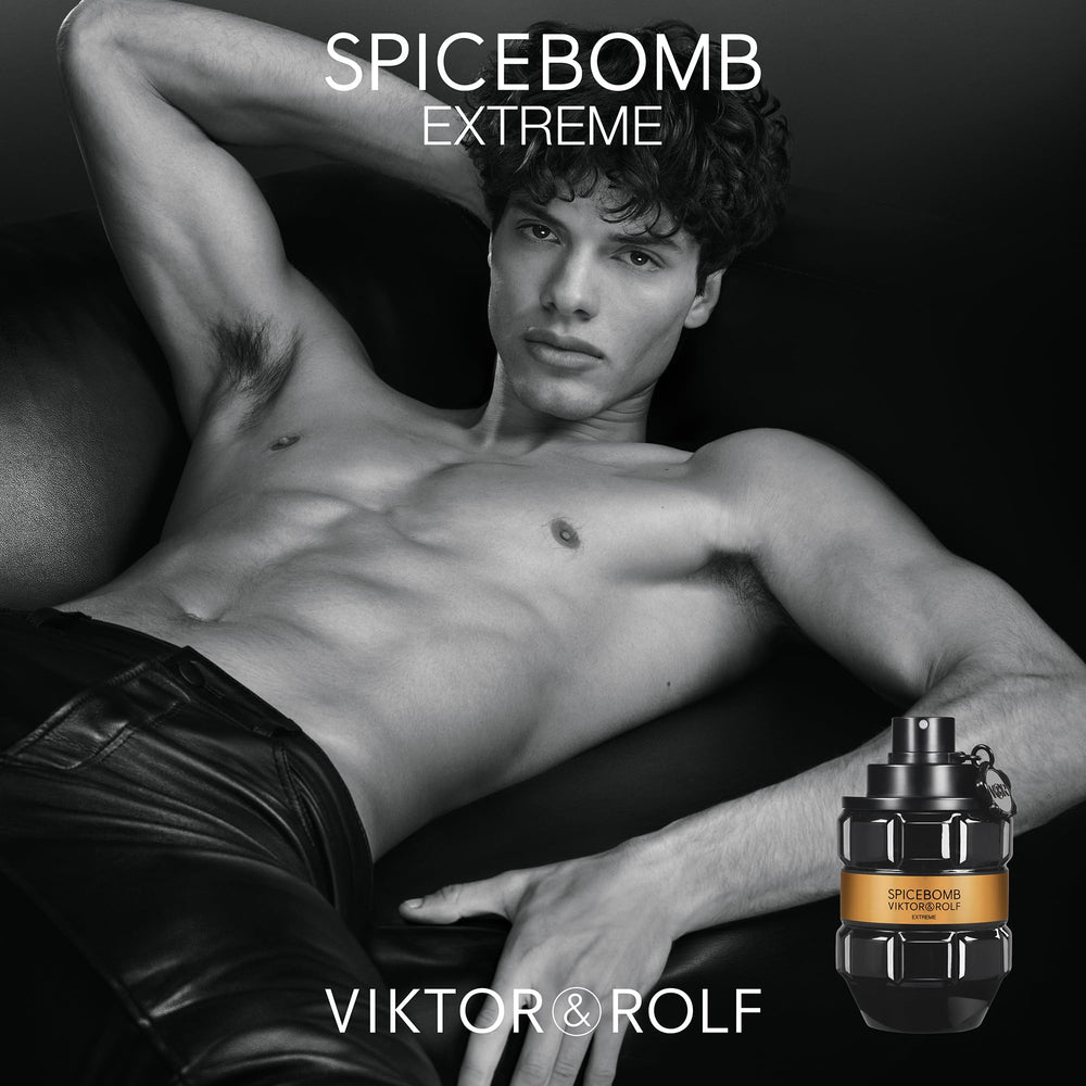 Viktor&Rolf Spicebomb gift set box, ideal for premium gifting.