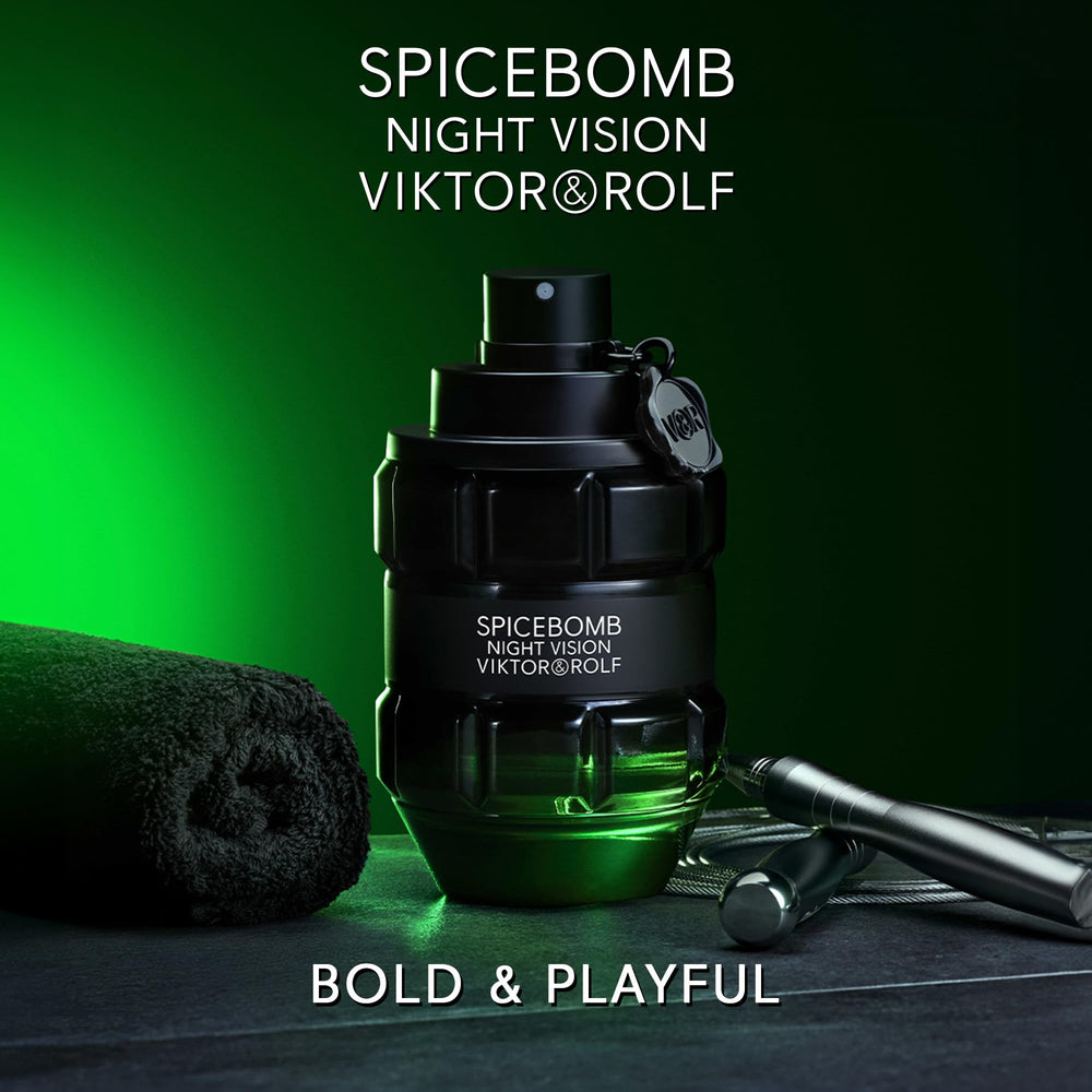 Viktor&Rolf Spicebomb Nightvision gift set packaging with full and travel sizes