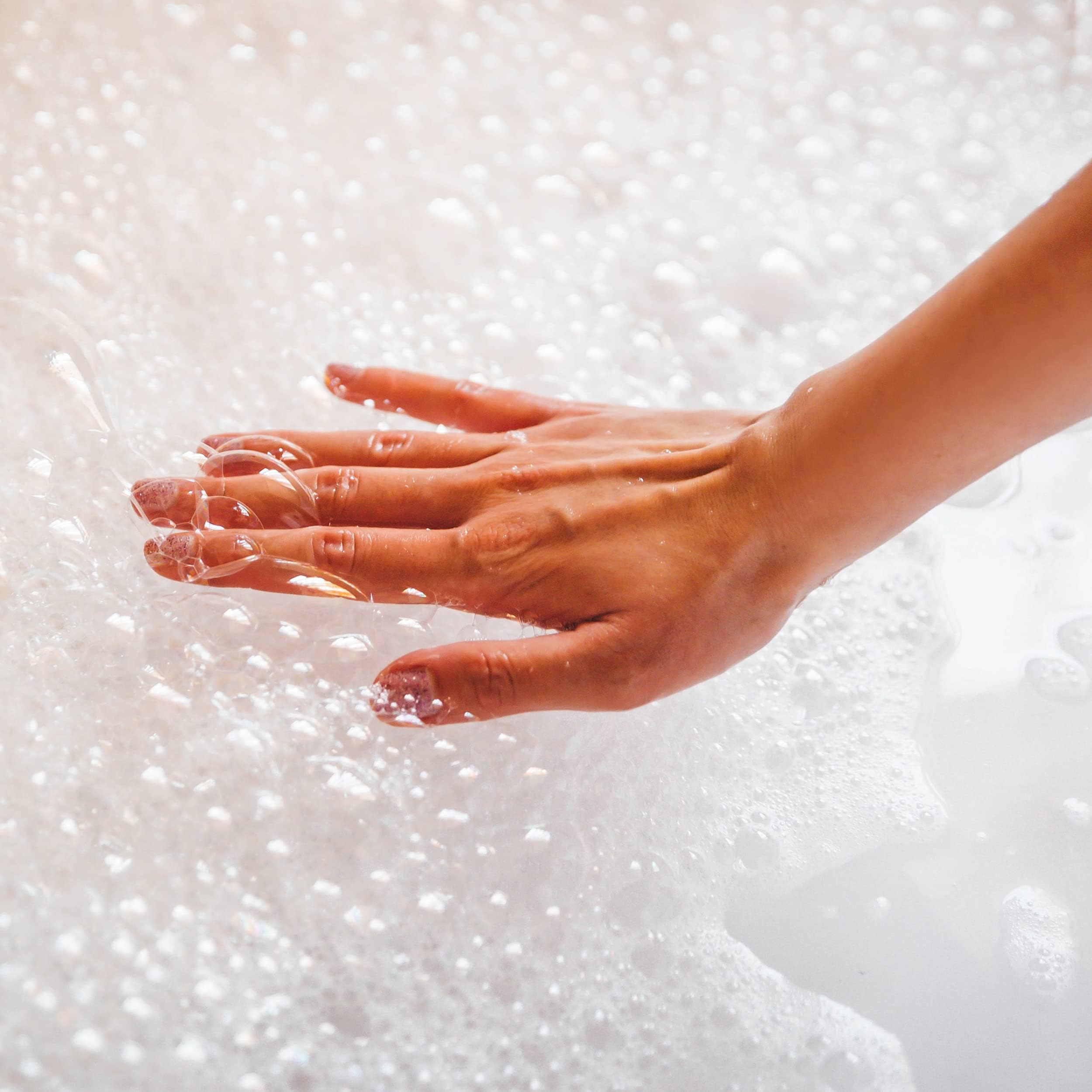 Aloe vera in Village Naturals Bath Shoppe formula provides hydration during bath