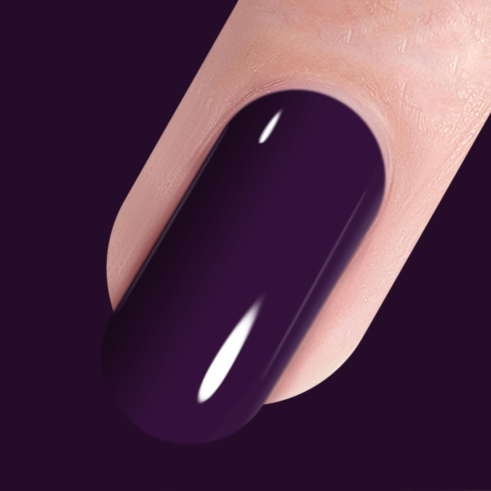 Vishine Gelpolish Purple 1417 glossy finish after cure on nails.