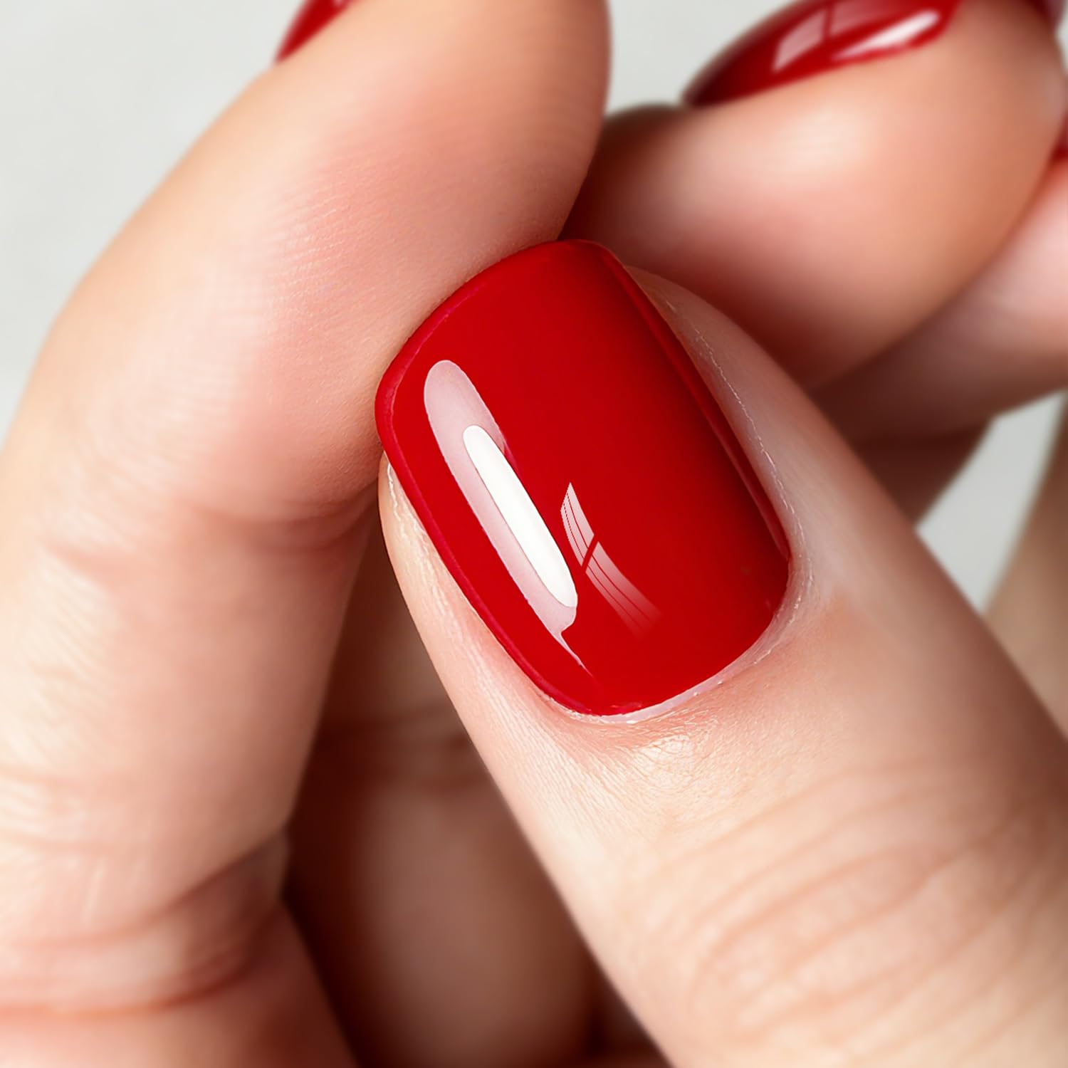 Vishine Gelpolish red color swatches displaying rich hue options and coverage.
